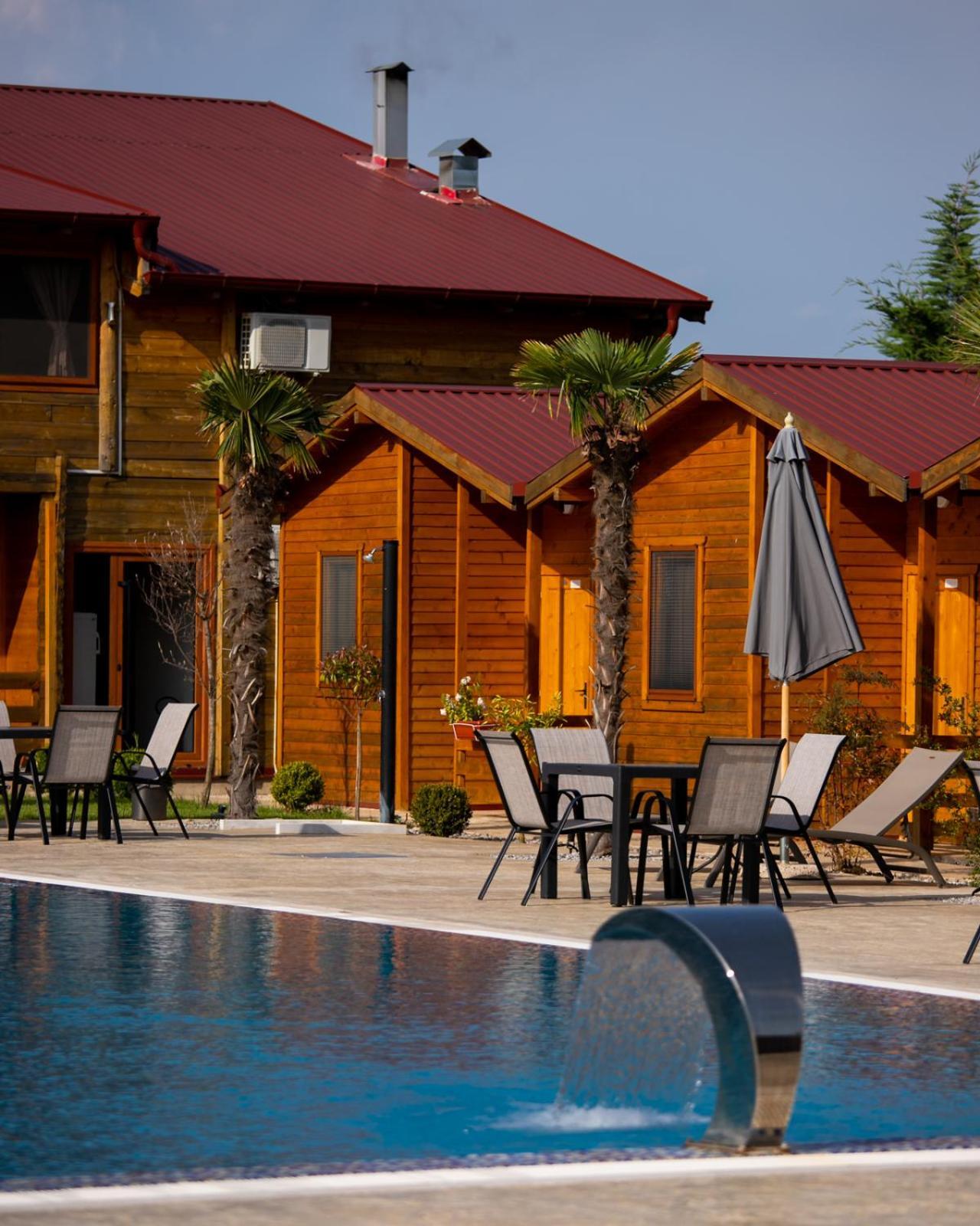 Sunny Garden Hotel อุลซิน ภายนอก รูปภาพ