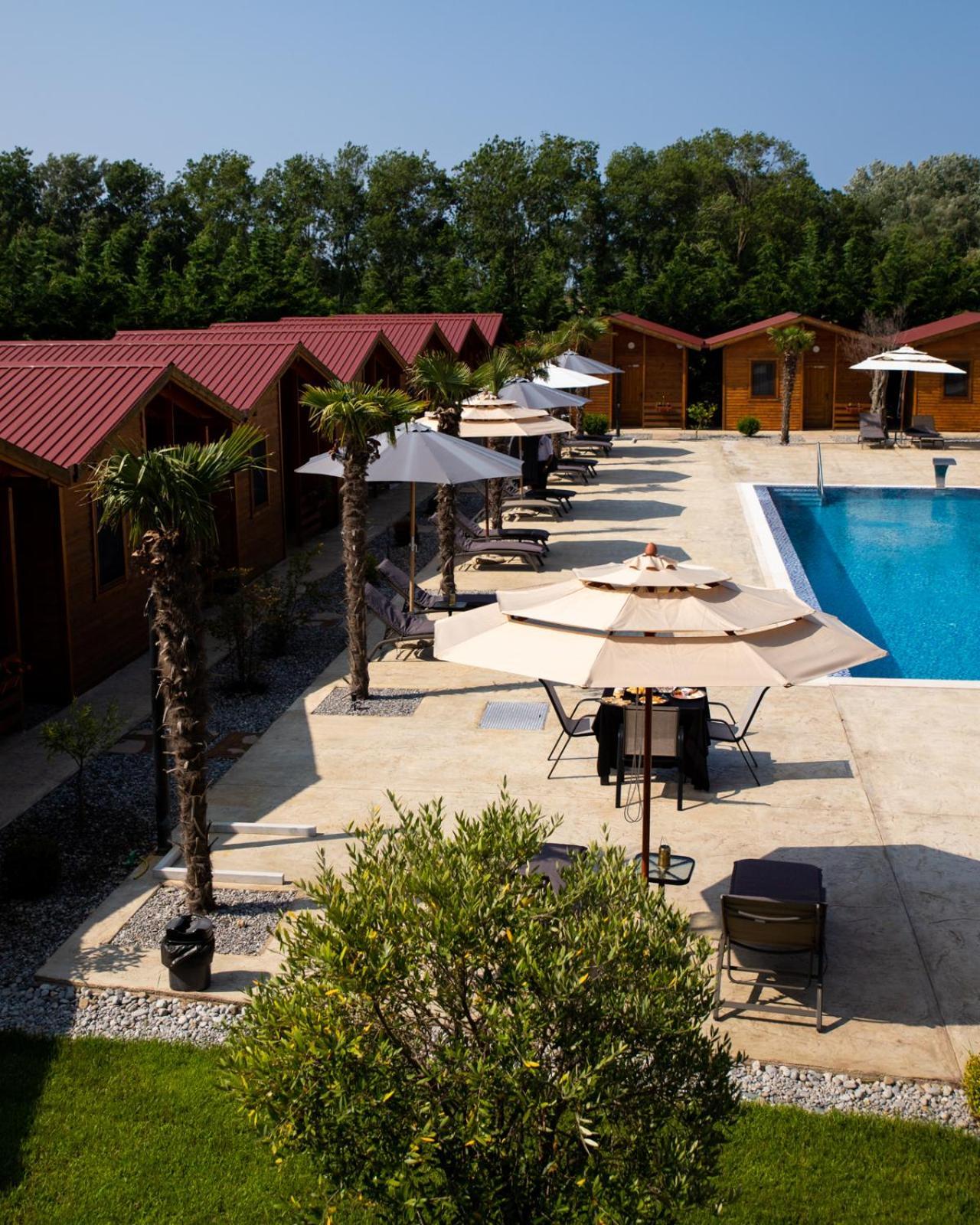Sunny Garden Hotel อุลซิน ภายนอก รูปภาพ